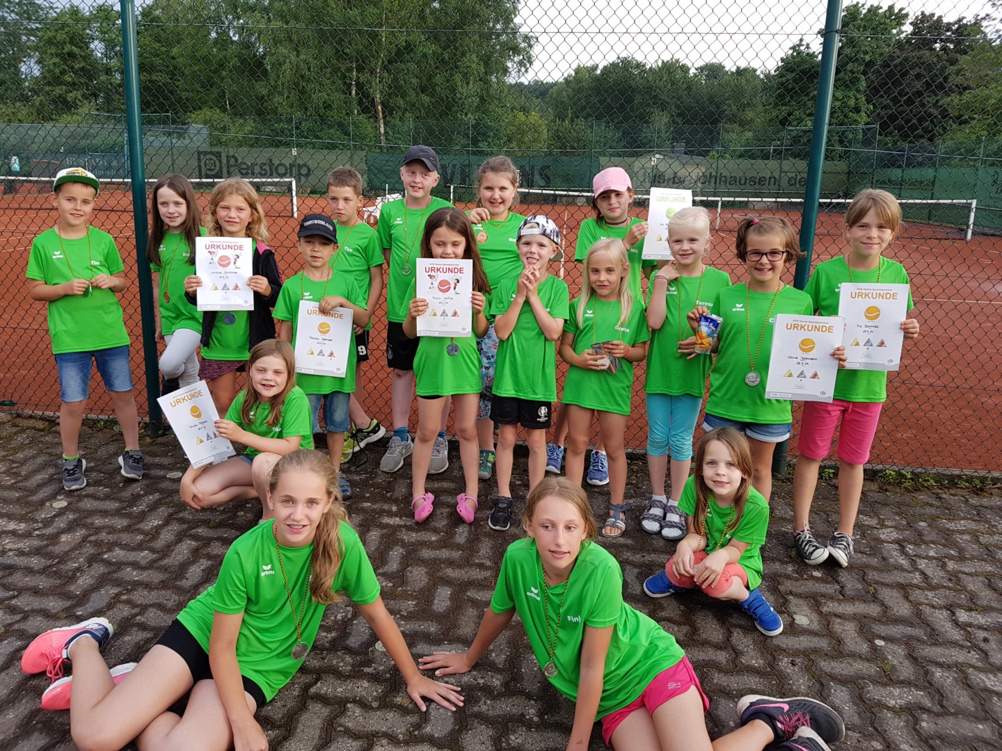 Gruppenfoto Tenniscamp Bruchhausen